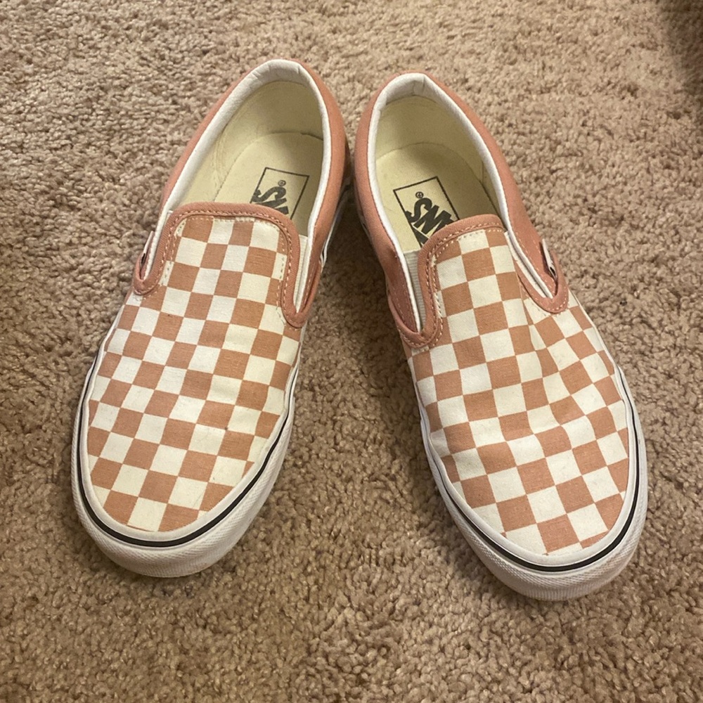 VANS - pink and white checkered